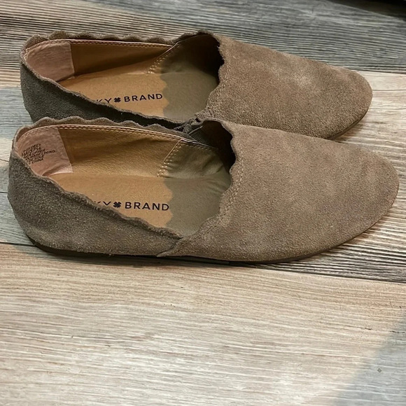 Lucky Brand Size 7 Loafers - Picture 1 of 2